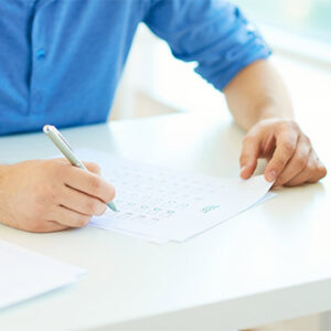 Ausbildung und Prüfung